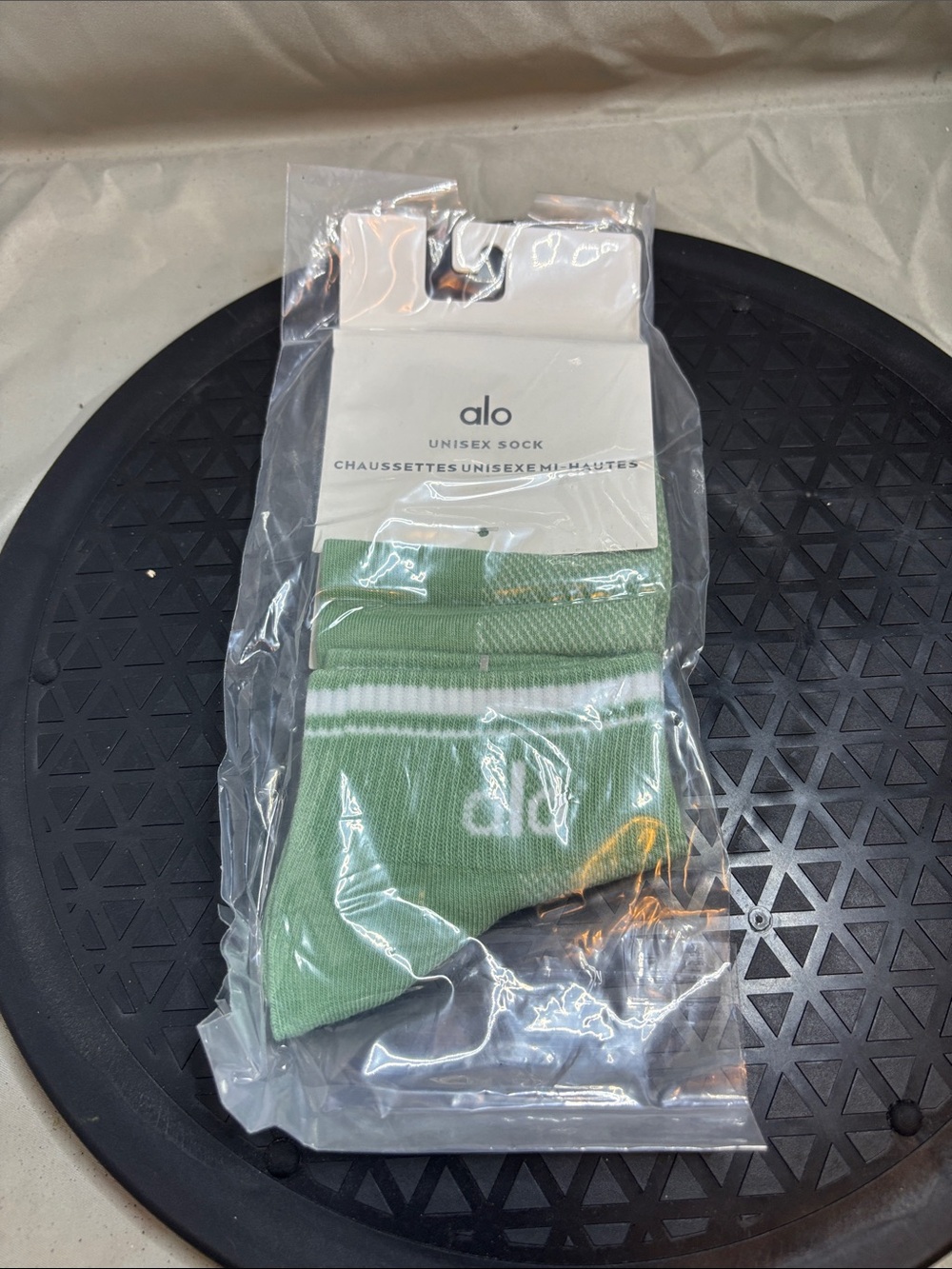 ALO Yoga Light Green Ankle Socks with White Stripe